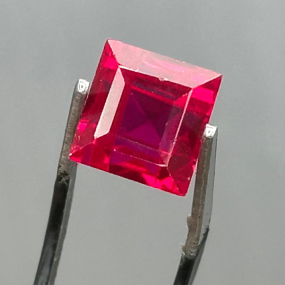 Mogok Pigeon's Blood Ruby *blemish